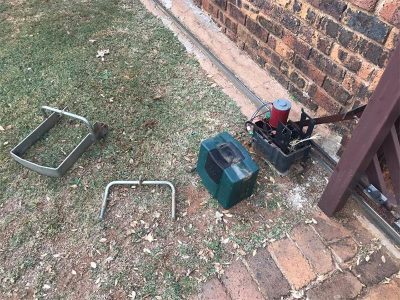 Tempered gate motor
